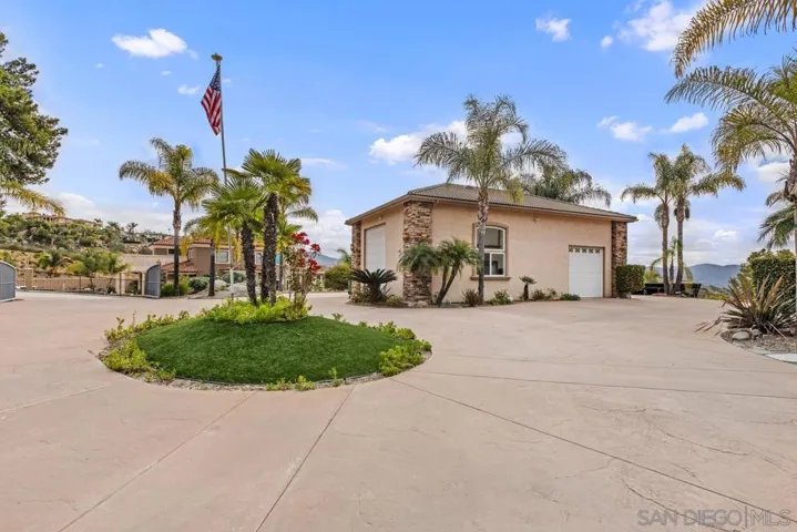 2272 Grace Lamay Ter, El Cajon, California 92019