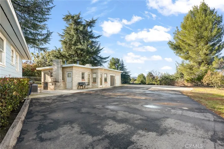 672 Golden West Drive, Redlands, California 92373