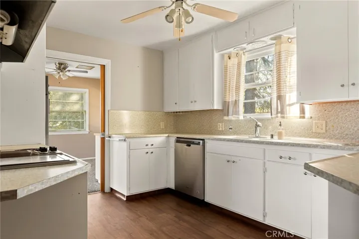 672 Golden West Drive, Redlands, California 92373