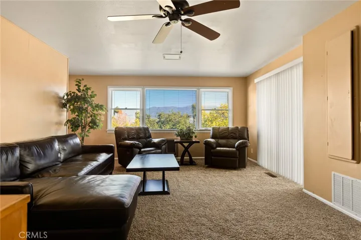 672 Golden West Drive, Redlands, California 92373