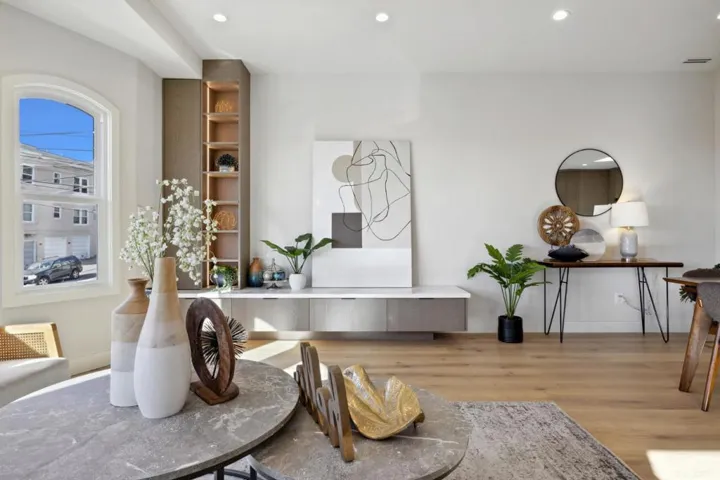 2426 24th Avenue, San Francisco, California 94116