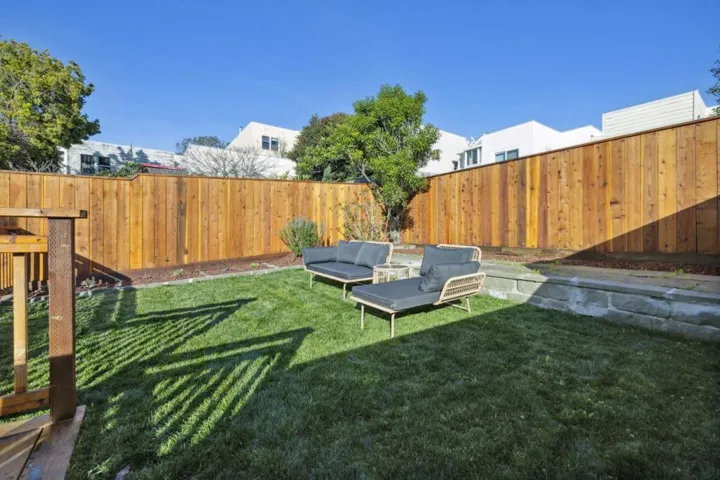 2426 24th Avenue, San Francisco, California 94116
