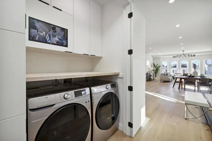 2426 24th Avenue, San Francisco, California 94116