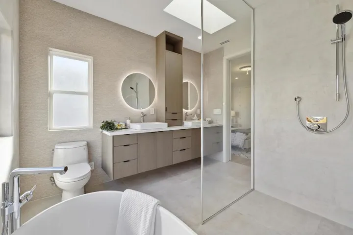 2426 24th Avenue, San Francisco, California 94116
