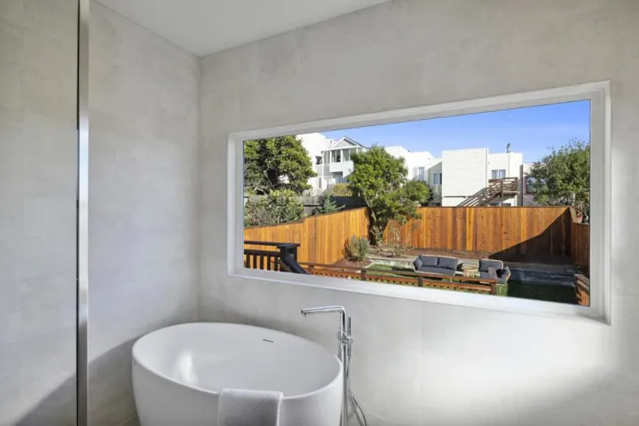 2426 24th Avenue, San Francisco, California 94116