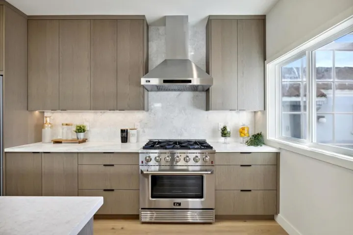 2426 24th Avenue, San Francisco, California 94116