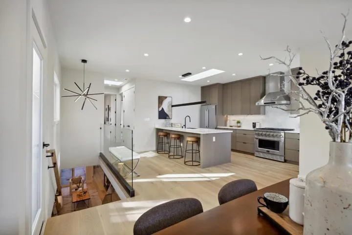 2426 24th Avenue, San Francisco, California 94116