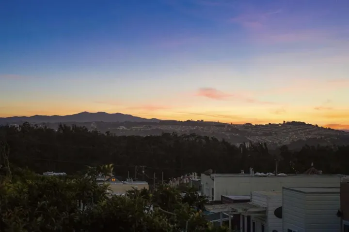 2426 24th Avenue, San Francisco, California 94116