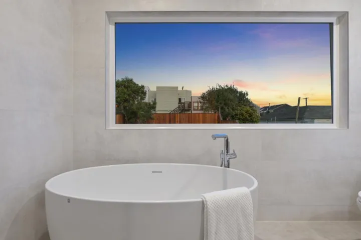 2426 24th Avenue, San Francisco, California 94116