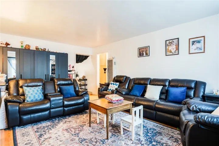 2306 W Roberta Avenue, Fullerton, California 92833