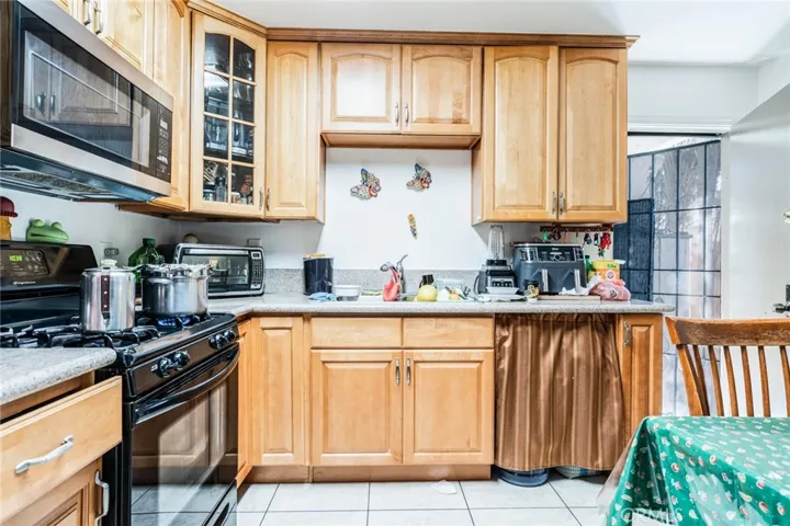 2306 W Roberta Avenue, Fullerton, California 92833