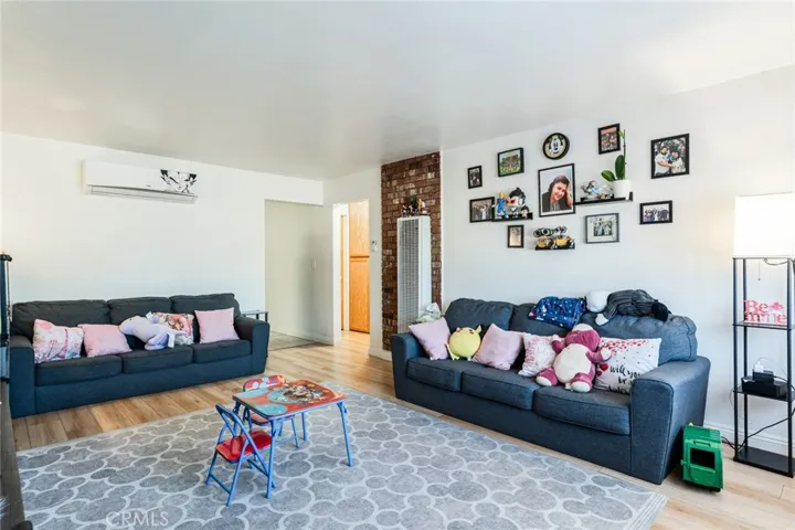 2306 W Roberta Avenue, Fullerton, California 92833