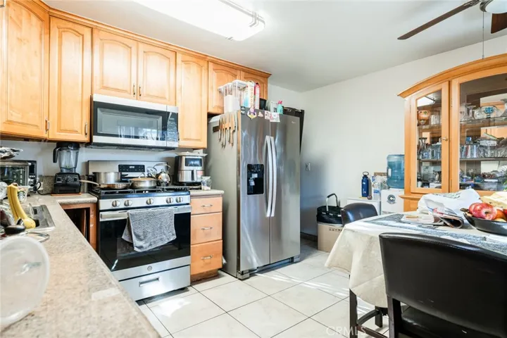 2306 W Roberta Avenue, Fullerton, California 92833