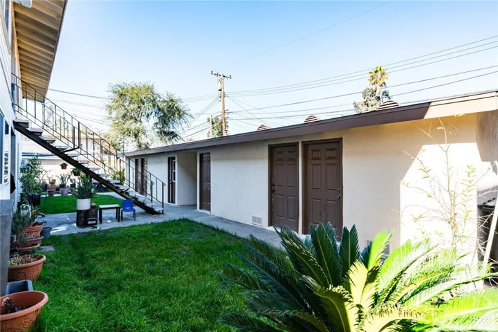 2306 W Roberta Avenue, Fullerton, California 92833