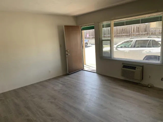 9747 Riverview Avenue, Lakeside, California 92040