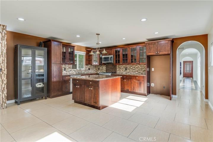 24705 Woodward Ave, Lomita, California 90717