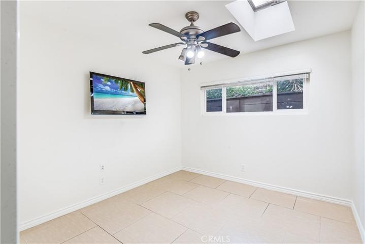 24705 Woodward Ave, Lomita, California 90717