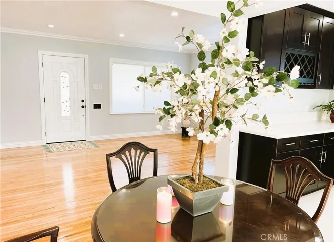 318 E Osgood Street, Long Beach, California 90805