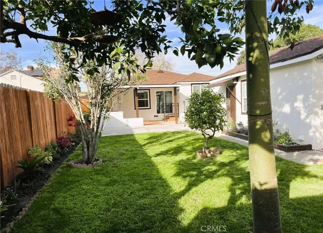 318 E Osgood Street, Long Beach, California 90805