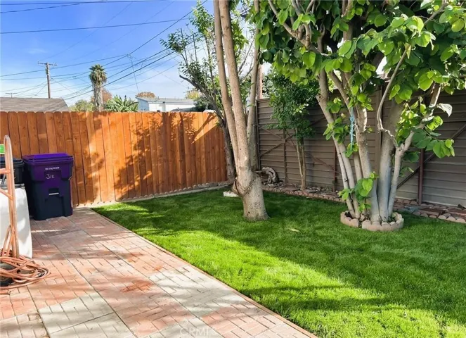 318 E Osgood Street, Long Beach, California 90805