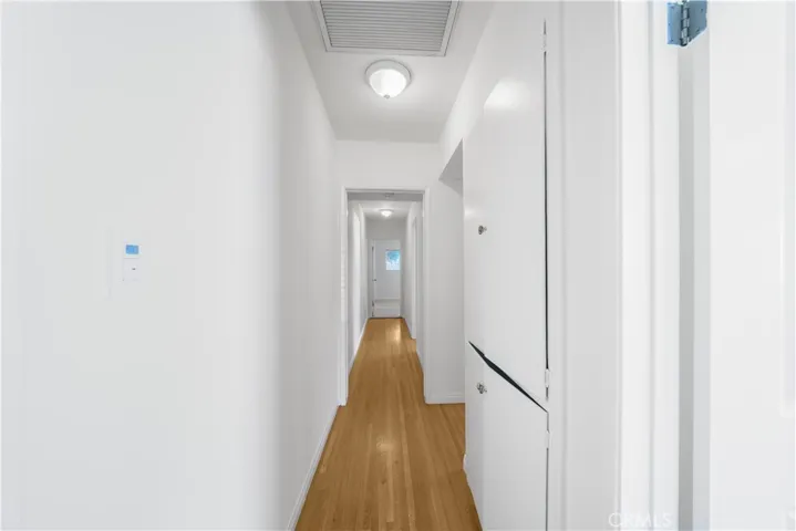Hallway to other bedrooms