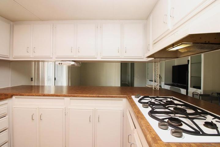 7224 San Benito, Carlsbad, California 92011