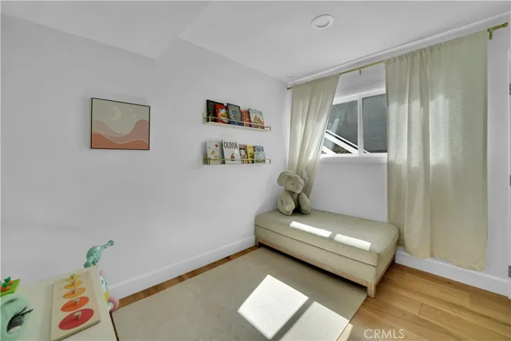 1884 Del Mar Avenue, Laguna Beach, California 92651
