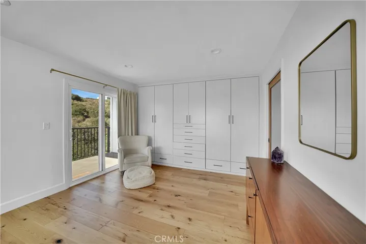 1884 Del Mar Avenue, Laguna Beach, California 92651