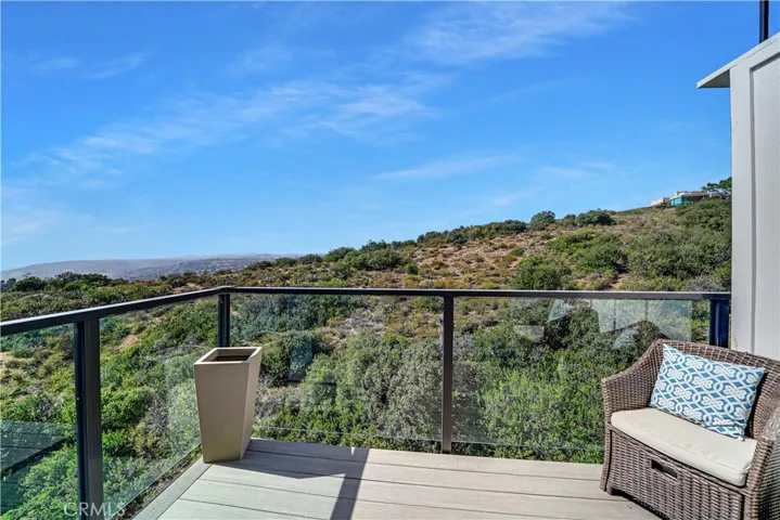 1884 Del Mar Avenue, Laguna Beach, California 92651