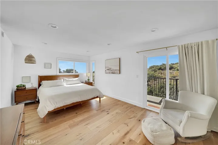 1884 Del Mar Avenue, Laguna Beach, California 92651