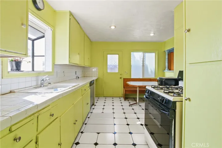 12431 Georgian Street, Garden Grove, California 92841