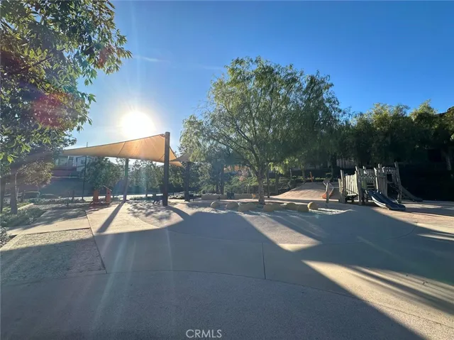 2218 Yuzu St, Corona, California 92883
