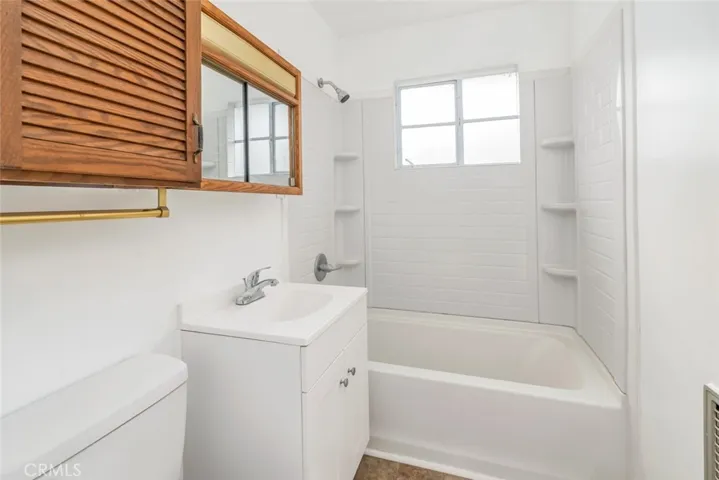 459 Machado Avenue, Bakersfield, California 93307