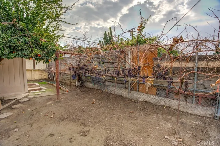 459 Machado Avenue, Bakersfield, California 93307