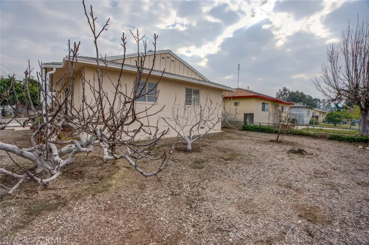 459 Machado Avenue, Bakersfield, California 93307