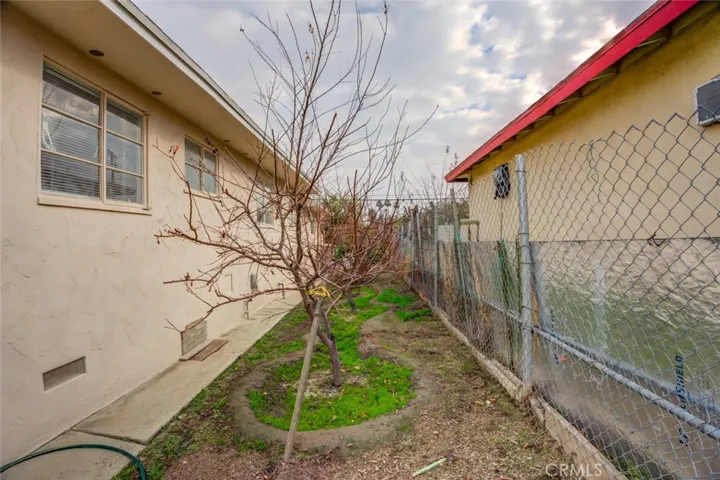 459 Machado Avenue, Bakersfield, California 93307