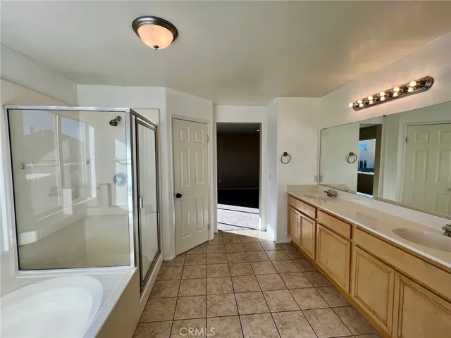 13663 Braidwood Court, Victorville, California 92392