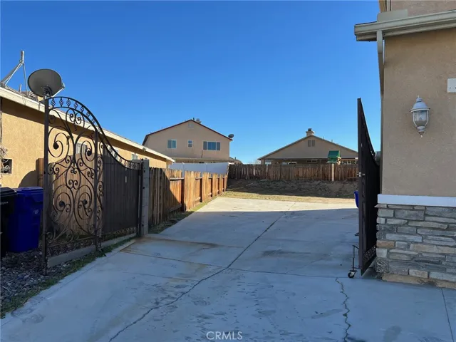 13663 Braidwood Court, Victorville, California 92392