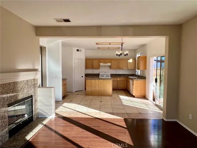 13663 Braidwood Court, Victorville, California 92392