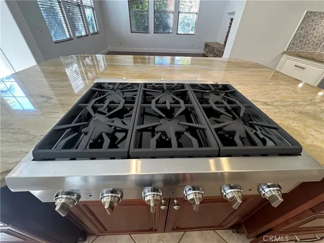 6 burner stove