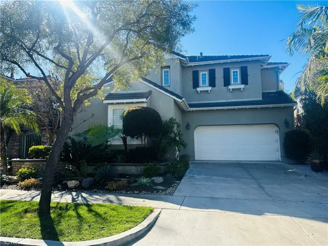 32 Montclair, Irvine, California 92602