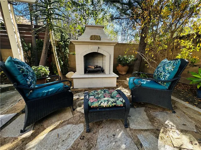 32 Montclair, Irvine, California 92602