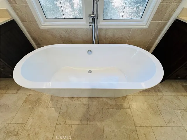 Soaking Tub