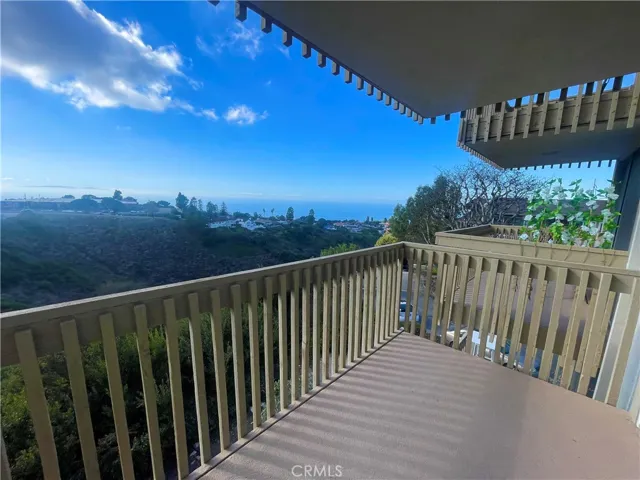6526 Ocean Crest Dr., Rancho Palos Verdes, California 90275