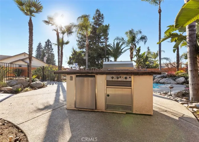 4730 W Nicholas Court, Visalia, California 93291