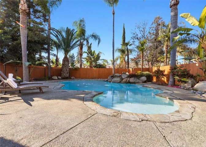 4730 W Nicholas Court, Visalia, California 93291