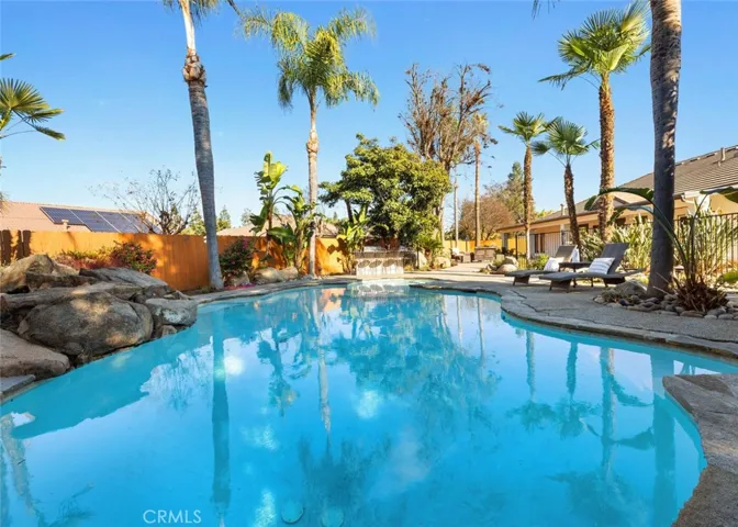 4730 W Nicholas Court, Visalia, California 93291