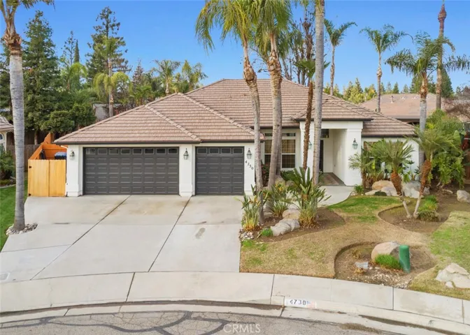 4730 W Nicholas Court, Visalia, California 93291