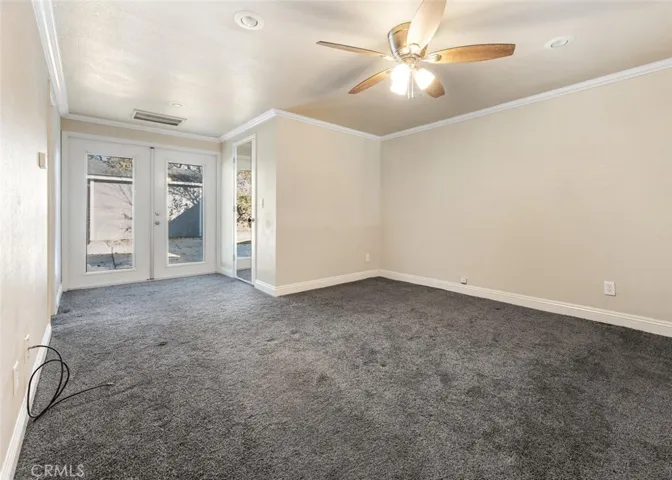 1706 W Myrtle Avenue, Visalia, California 93291