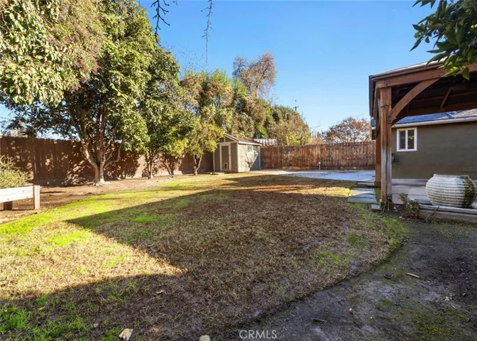 1706 W Myrtle Avenue, Visalia, California 93291